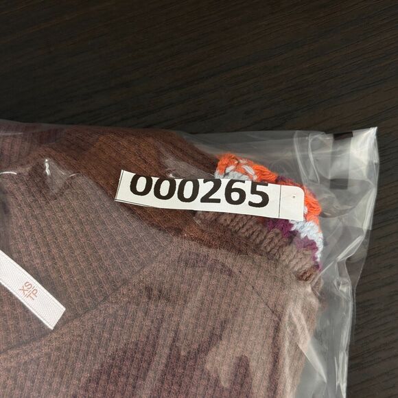 Free People Switch It Up Thermal Top Women XS Cocoa Brown Crochet Knit Layering - Picture 10 of 10